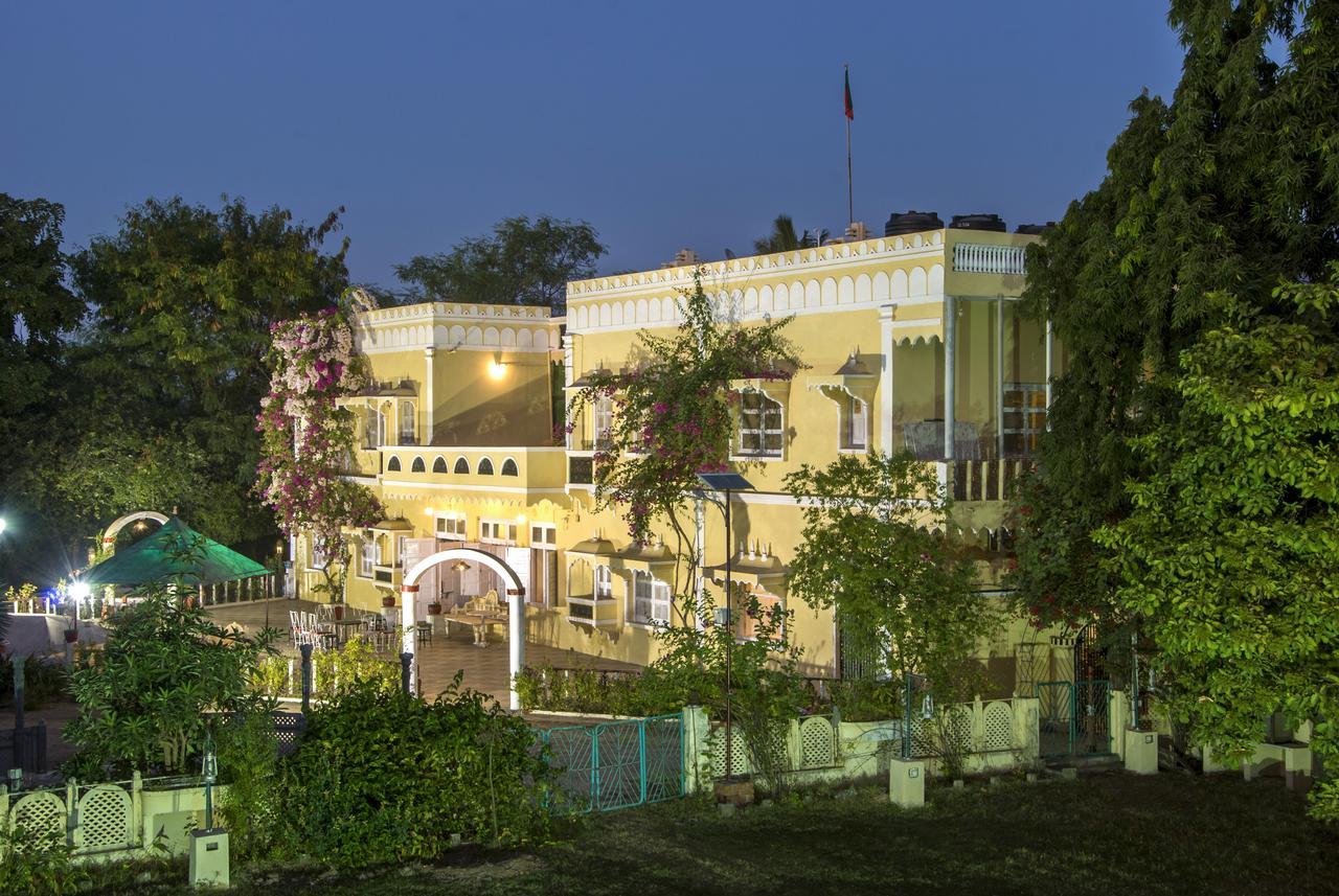 Garden Palace Heritage Homestays Vadasinor Ngoại thất bức ảnh